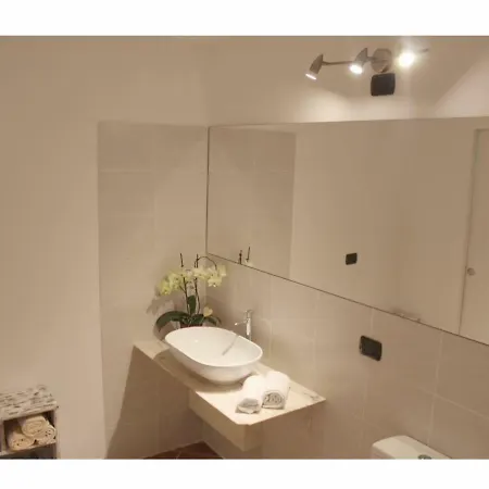 Апартаменты Mari's House Castagnito